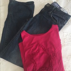 Perfect outfit for school! GAP jeans!